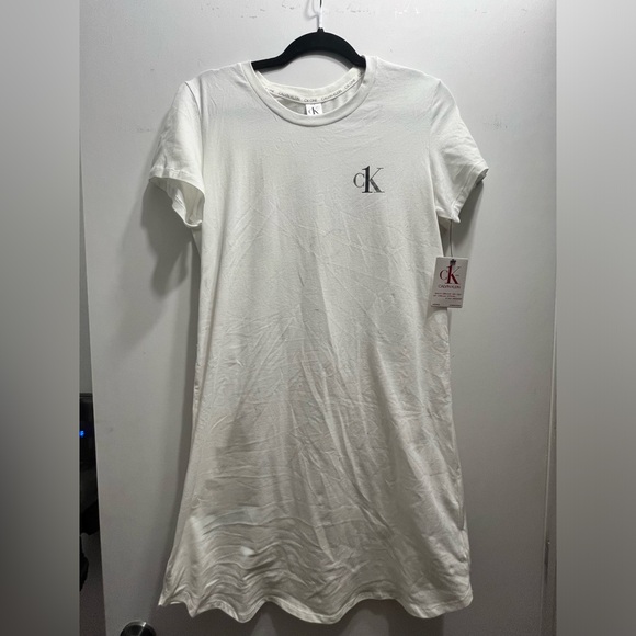 Calvin Klein T-Shirt Dress M one white / one grey NEW - Picture 2 of 3